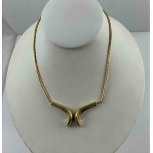 Estate Costume Jewels Trifari 15”Goldtone Necklace